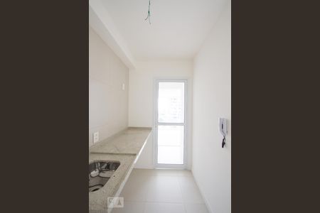 Cozinha de apartamento para alugar com 2 quartos, 70m² em Campo Belo, São Paulo