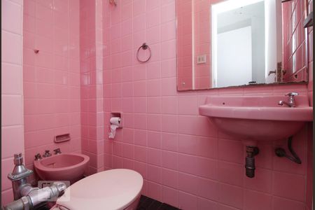 Apartamento para alugar com 100m², 3 quartos e 1 vagaLavabo