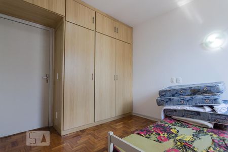 Casa para alugar com 110m², 3 quartos e sem vaga Casa para alugar com 110m², 3 quartos e sem vagaQuarto 2