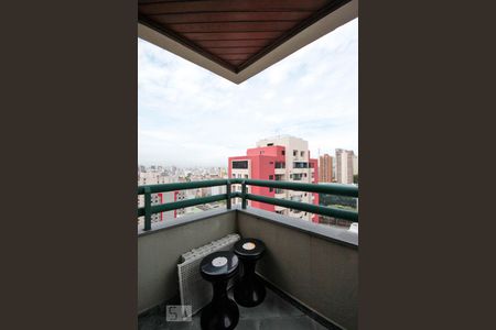 Apartamento para alugar com 42m², 1 quarto e 1 vagaVaranda