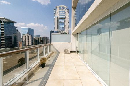 Apartamento para alugar com 76m², 1 quarto e 2 vagasVaranda