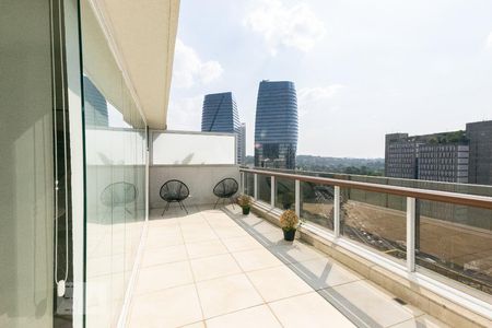 Apartamento para alugar com 76m², 1 quarto e 2 vagasVaranda