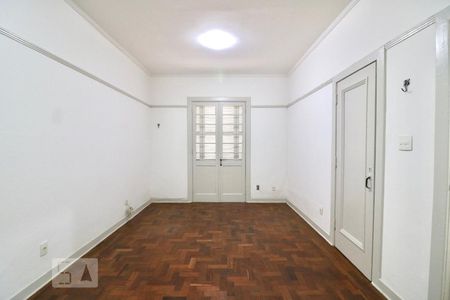 Sala/Quarto de kitnet/studio à venda com 1 quarto, 32m² em República, São Paulo