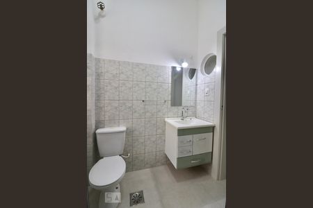 Studio à venda com 32m², 1 quarto e sem vaga Studio à venda com 32m², 1 quarto e sem vagaBanheiro