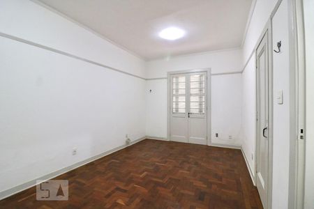 Sala/Quarto de kitnet/studio à venda com 1 quarto, 32m² em República, São Paulo