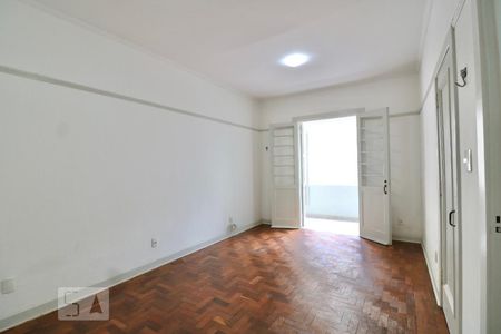 Sala/Quarto de kitnet/studio à venda com 1 quarto, 32m² em República, São Paulo
