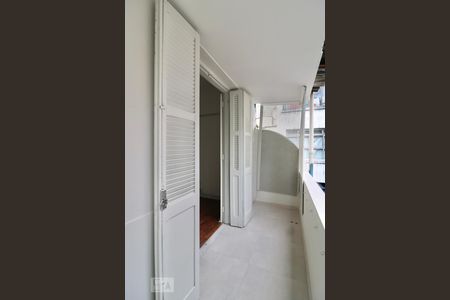 Varanda/Área de Serviço de kitnet/studio à venda com 1 quarto, 32m² em República, São Paulo