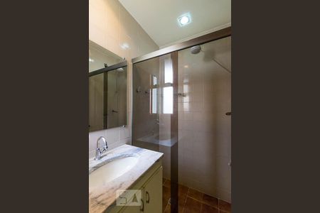 Banheiro Social de apartamento à venda com 2 quartos, 80m² em União, Belo Horizonte