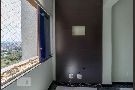 Sala de apartamento à venda com 2 quartos, 80m² em União, Belo Horizonte