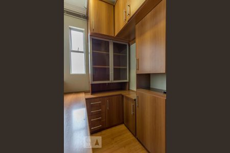 Apartamento à venda com 80m², 2 quartos e 1 vagaEscritório