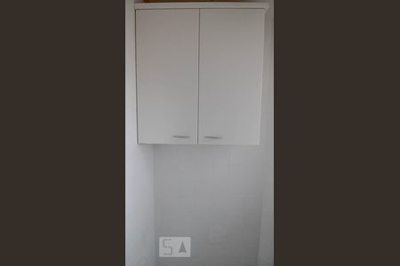 Apartamento à venda com 80m², 2 quartos e 1 vagaÁrea de Serviço