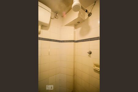 Apartamento à venda com 111m², 3 quartos e 1 vaga Apartamento à venda com 111m², 3 quartos e 1 vagaBanheiro de Serviço