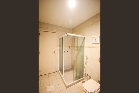 Apartamento à venda com 111m², 3 quartos e 1 vaga Apartamento à venda com 111m², 3 quartos e 1 vagaBanheiro