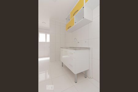 Cozinha de apartamento para alugar com 2 quartos, 55m² em Continental, Osasco