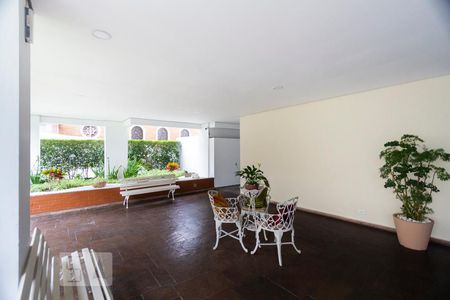 Apartamento à venda com 60m², 2 quartos e 1 vagaÁrea externa