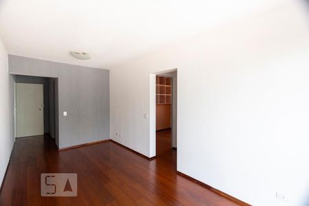 Apartamento para alugar com 60m², 2 quartos e 1 vagaSala