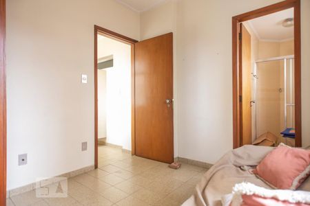 Apartamento para alugar com 180m², 4 quartos e 2 vagas Apartamento para alugar com 180m², 4 quartos e 2 vagasQuarto de Serviço