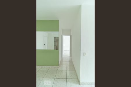 Corredor de apartamento para alugar com 2 quartos, 70m² em Anil, Rio de Janeiro