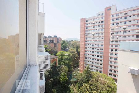 Vista Suíte de apartamento para alugar com 3 quartos, 81m² em Icaraí, Niterói