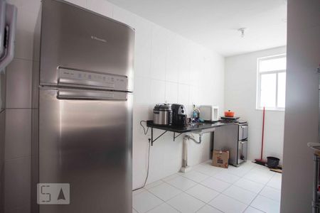 Cozinha de apartamento para alugar com 3 quartos, 81m² em Icaraí, Niterói