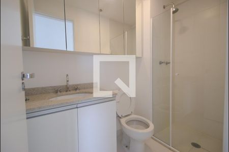 Banheiro de apartamento para alugar com 2 quartos, 64m² em Jardim Glória, São Paulo