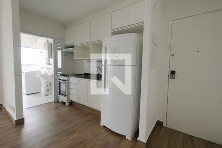Cozinha de apartamento para alugar com 2 quartos, 64m² em Jardim Glória, São Paulo