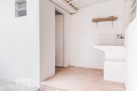 Casa à venda com 77m², 2 quartos e sem vagaÁrea de Serviço