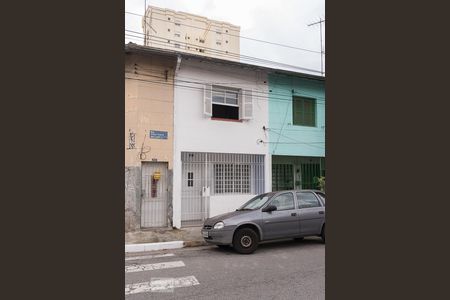 Casa à venda com 77m², 2 quartos e sem vagaFachada