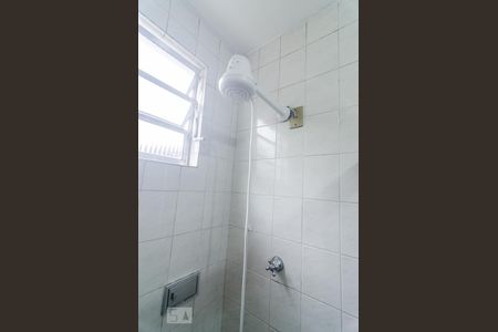 Banheiro de casa para alugar com 2 quartos, 200m² em Cidade Mãe do Céu, São Paulo