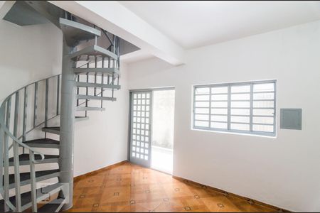 Sala de casa para alugar com 2 quartos, 200m² em Cidade Mãe do Céu, São Paulo