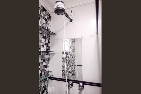 Banheiro de casa para alugar com 3 quartos, 200m² em Bom Retiro, São Paulo