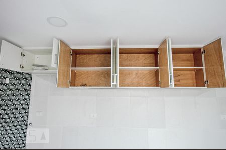 Casa para alugar com 200m², 3 quartos e 2 vagas Casa para alugar com 200m², 3 quartos e 2 vagasCozinha