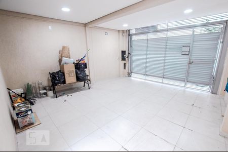 Casa para alugar com 200m², 3 quartos e 2 vagas Casa para alugar com 200m², 3 quartos e 2 vagasGaragem