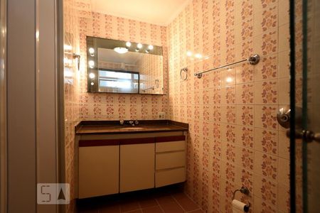 Apartamento para alugar com 148m², 3 quartos e 1 vaga Apartamento para alugar com 148m², 3 quartos e 1 vagaBanheiro Suite