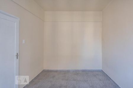 Apartamento para alugar com 77m², 3 quartos e sem vaga Apartamento para alugar com 77m², 3 quartos e sem vagaQuarto 2