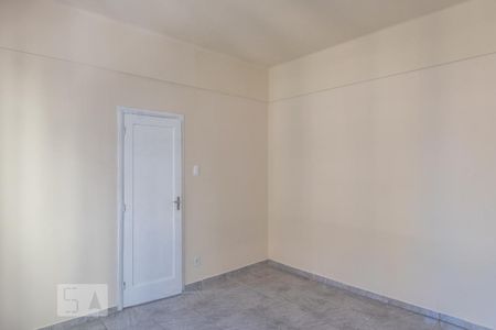 Apartamento para alugar com 77m², 3 quartos e sem vaga Apartamento para alugar com 77m², 3 quartos e sem vagaQuarto 2