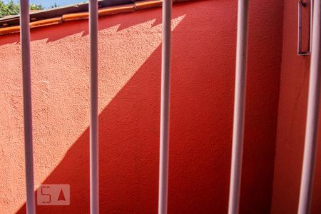Casa para alugar com 140m², 3 quartos e 3 vagas Casa para alugar com 140m², 3 quartos e 3 vagasVista