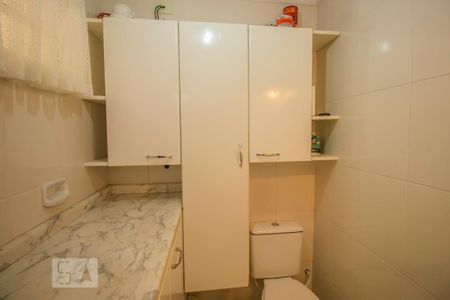 Casa para alugar com 140m², 3 quartos e 3 vagas Casa para alugar com 140m², 3 quartos e 3 vagasBanheiro de Serviço