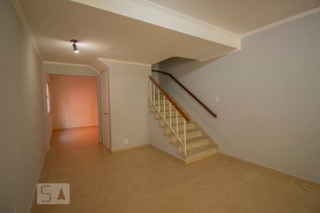 Sala de casa de condomínio para alugar com 4 quartos, 140m² em Vila Mascote, São Paulo
