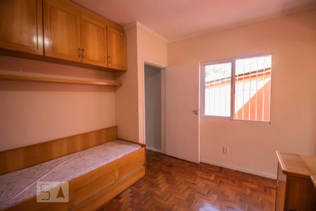 Casa para alugar com 140m², 3 quartos e 3 vagas Casa para alugar com 140m², 3 quartos e 3 vagasQuarto