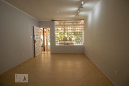 Sala de casa de condomínio para alugar com 4 quartos, 140m² em Vila Mascote, São Paulo