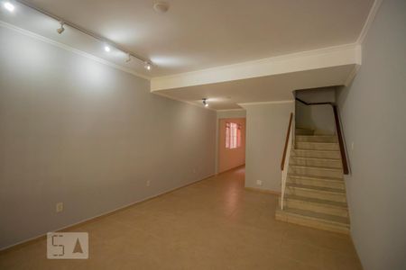 Sala de casa de condomínio para alugar com 4 quartos, 140m² em Vila Mascote, São Paulo
