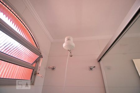 Casa para alugar com 140m², 3 quartos e 3 vagas Casa para alugar com 140m², 3 quartos e 3 vagasBanheiro Suíte 2