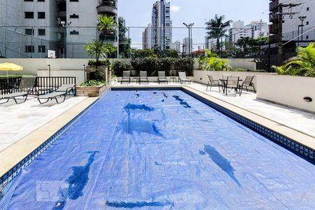 Apartamento para alugar com 156m², 3 quartos e 4 vagaspiscina