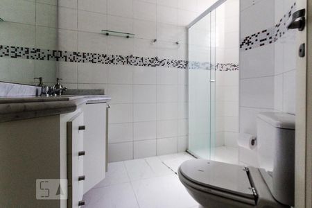 Apartamento para alugar com 156m², 3 quartos e 4 vagasbanheiro