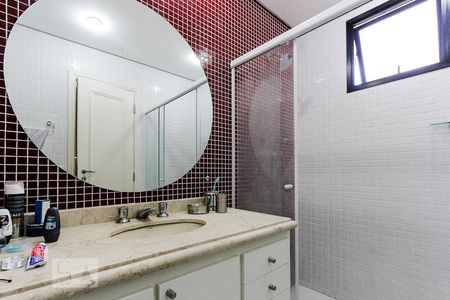 Apartamento para alugar com 156m², 3 quartos e 4 vagasdetalhe banheiro suite