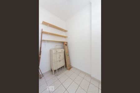 Apartamento para alugar com 110m², 2 quartos e 1 vaga Apartamento para alugar com 110m², 2 quartos e 1 vagaQuarto de serviço