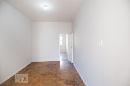 Apartamento à venda com 90m², 3 quartos e sem vaga Apartamento à venda com 90m², 3 quartos e sem vagaSuíte