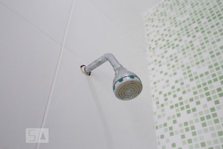 Apartamento à venda com 90m², 3 quartos e sem vaga Apartamento à venda com 90m², 3 quartos e sem vagaChuveiro