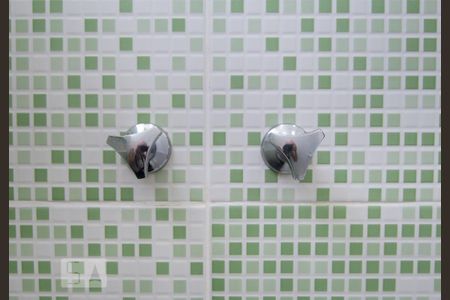 Apartamento à venda com 90m², 3 quartos e sem vaga Apartamento à venda com 90m², 3 quartos e sem vagaTorneiras box